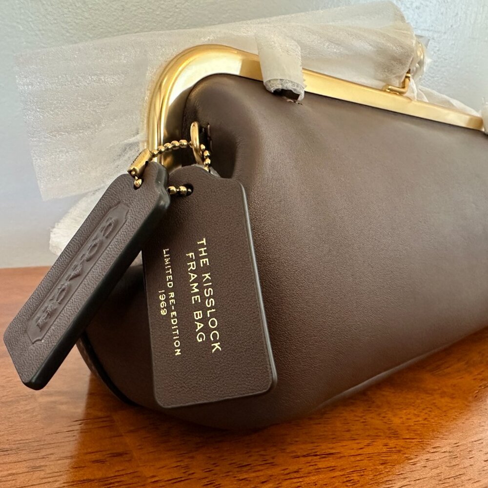 NWT Coach Runway Kisslock Frame Bag 30 in Maple - Picture 6 of 13